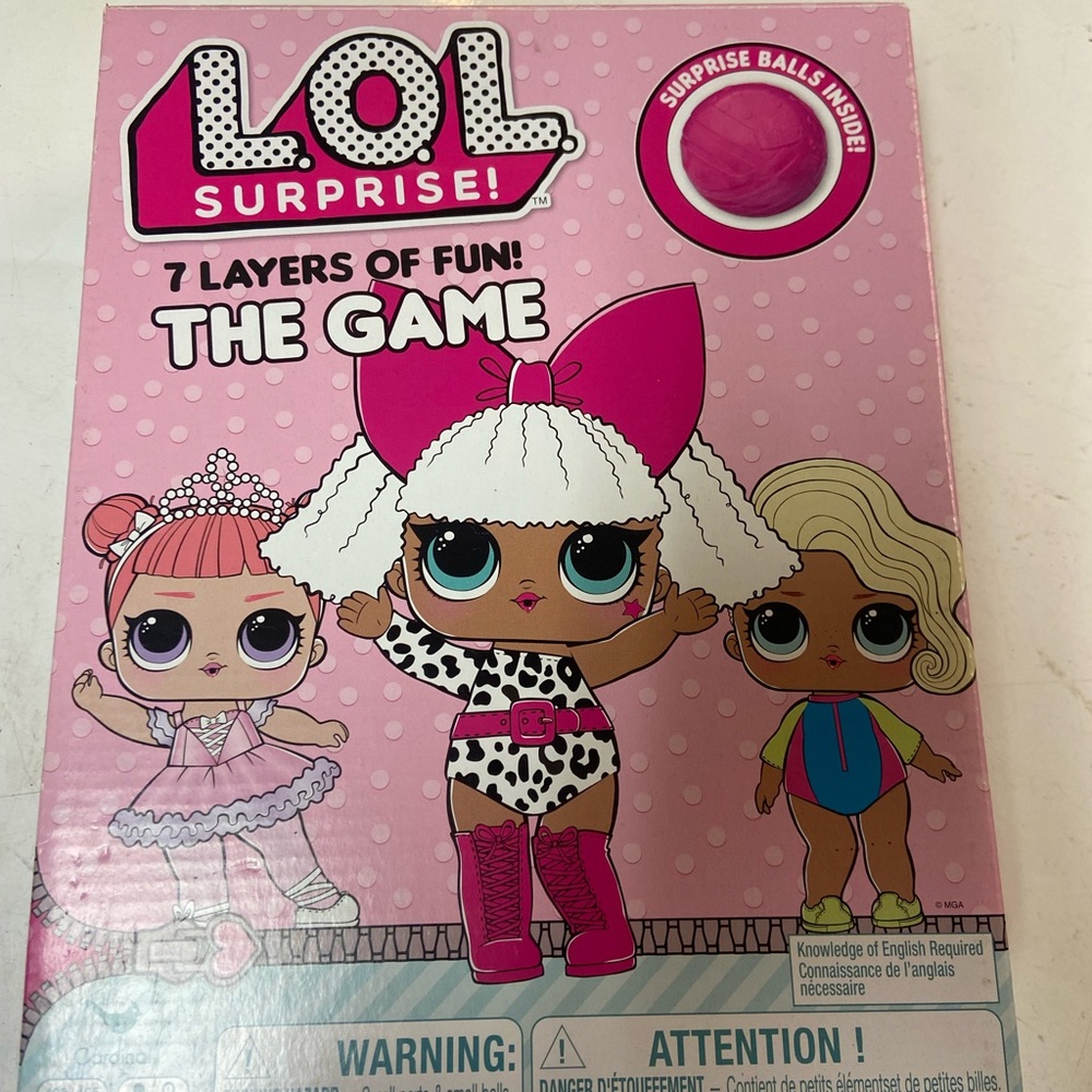 L.O.L. Surprise! Pink and White Game